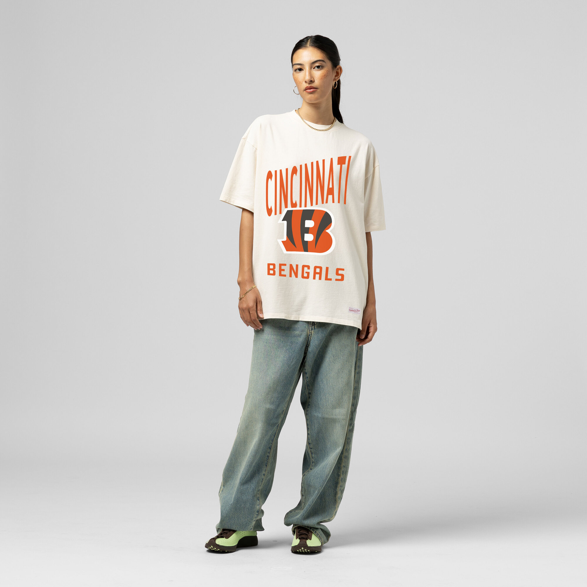Mitchell & Ness Women's Cream Cincinnati Bengals Logo Rise Boyfriend T-Shirt - Cream