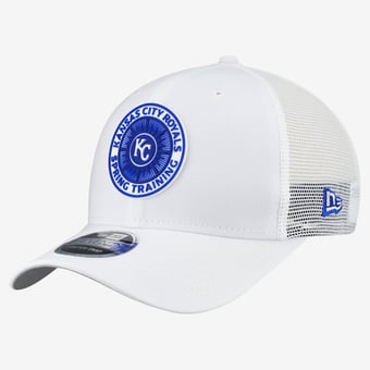 Men's New Era  White Kansas City Royals 2026 Spring Training Fan Pack 9SEVENTY Adjustable Trucker Hat