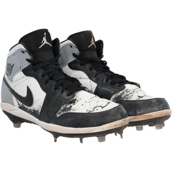 Jarren Duran Boston Red Sox Autographed Game-Used White/Black Jordan Brand Cleats from the 2024 MLB Season
