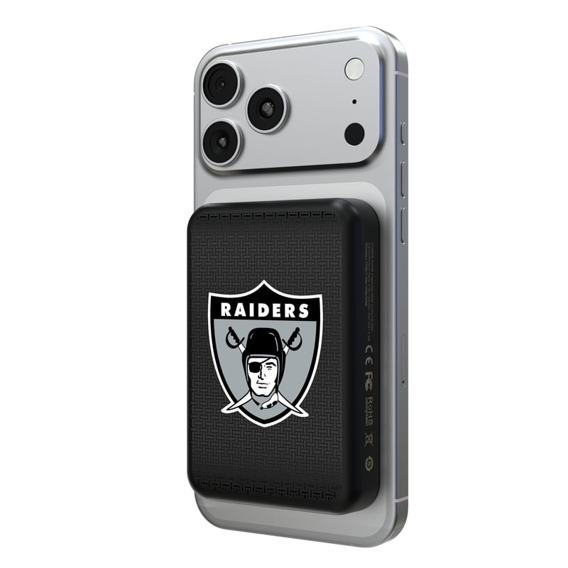 Keyscaper Oakland Raiders Wireless Magnetic Power Bank
