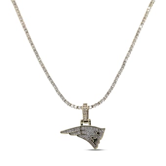 "GLD New England Patriots 18K Yellow Gold Logo Pendant & 20"" Tennis Chain"