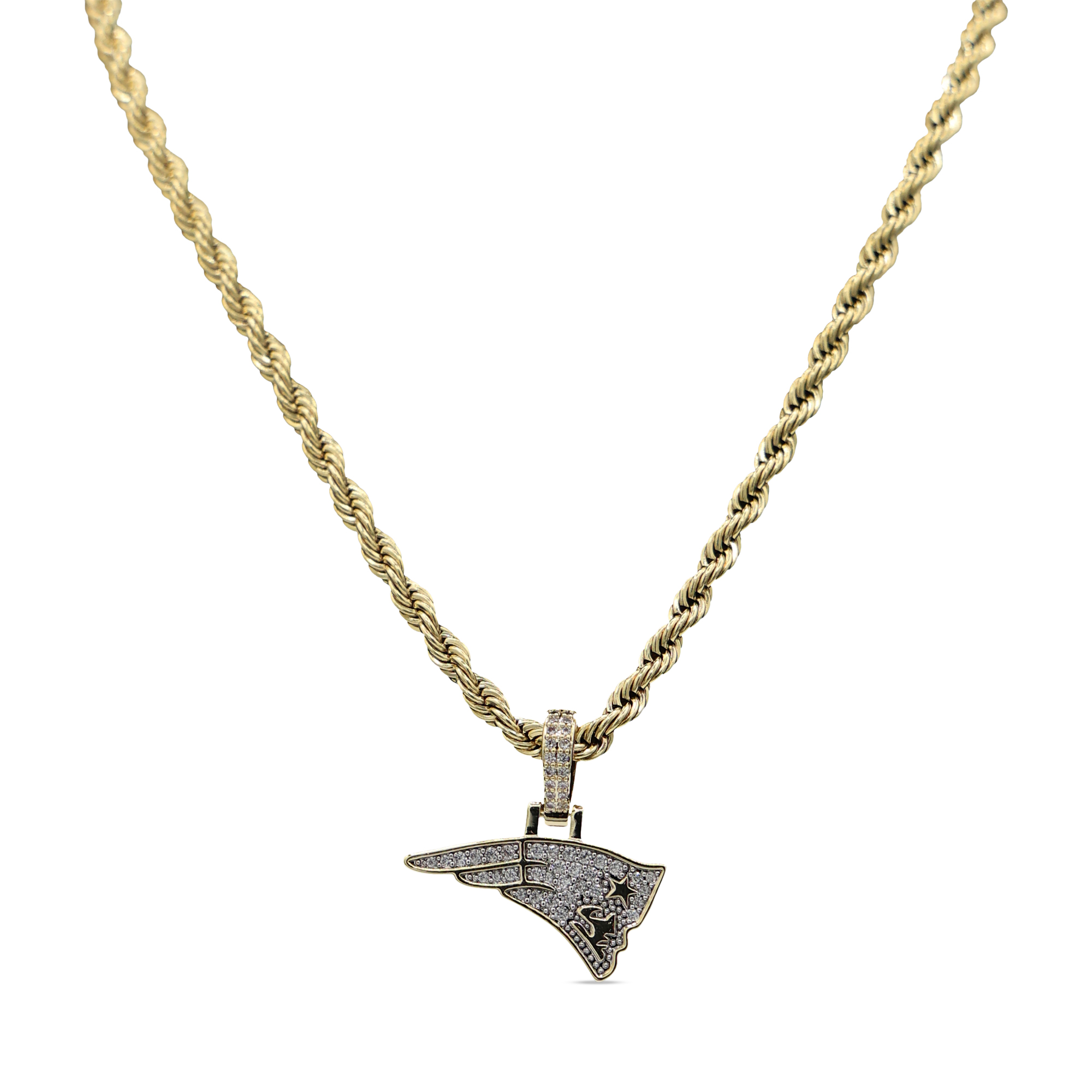 GLD New England Patriots 18K Yellow Gold Logo Pendant & 20" Rope Chain