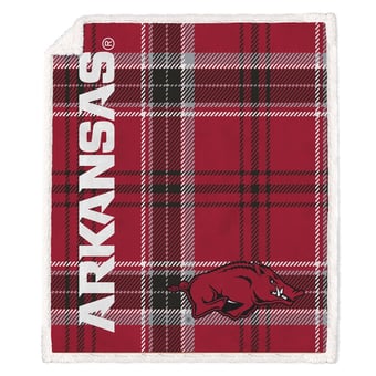 Pegasus Arkansas Razorbacks 50" x 60" Playmaker Plaid Ultra Cozy Sherpa Throw