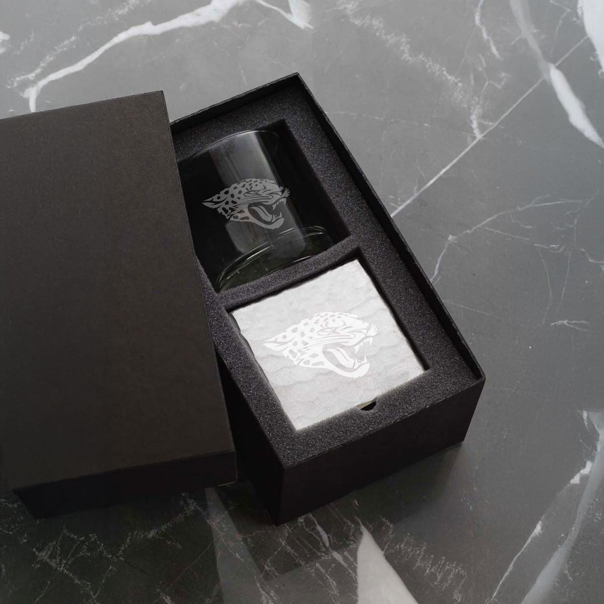 Wendell August Forge Jacksonville Jaguars Etched Rocks Glass & Square Coaster Set
