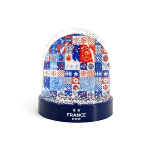 Boule à neige France, vue 3