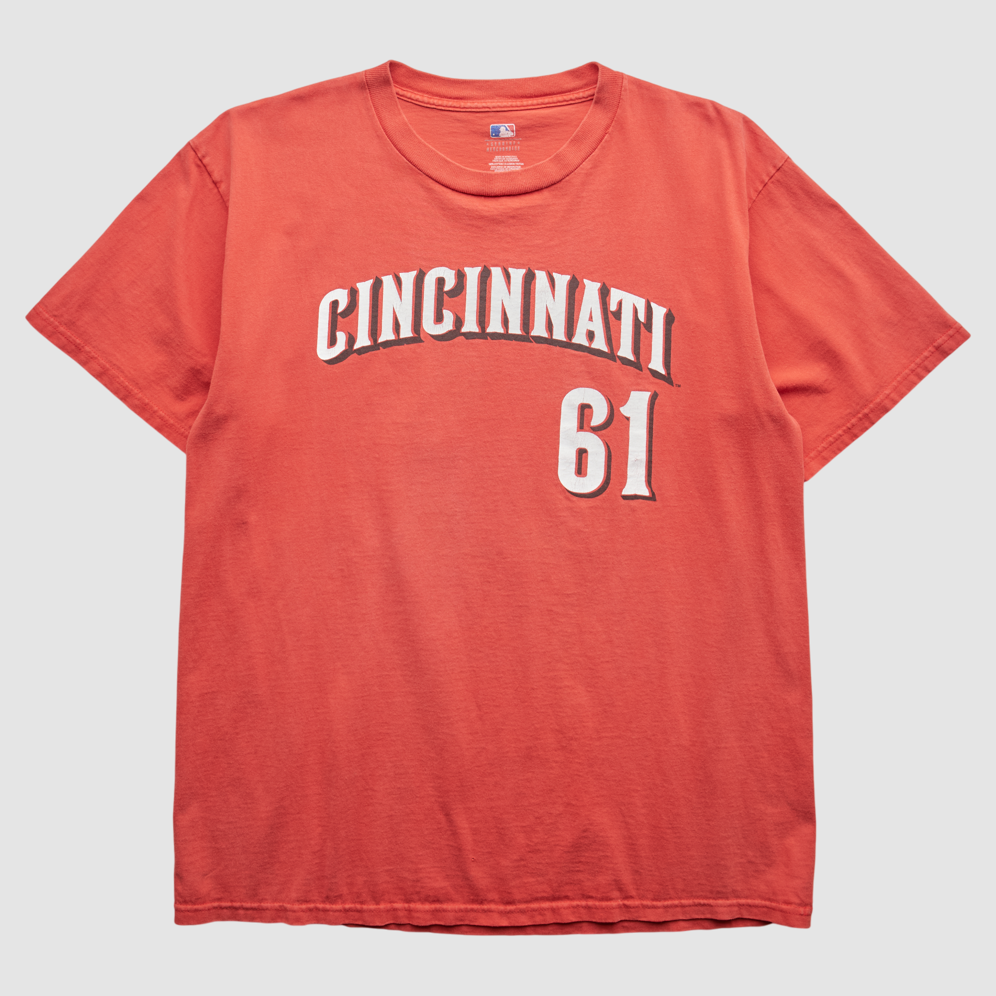 Cincinnati Reds Genuine Merchandise 2000s T-Shirt – Red – M by Fanatics Real Vintage Cincinnati Reds Genuine Merchandise 2000s T-Shirt – Red – M by Fanatics Real Vintage