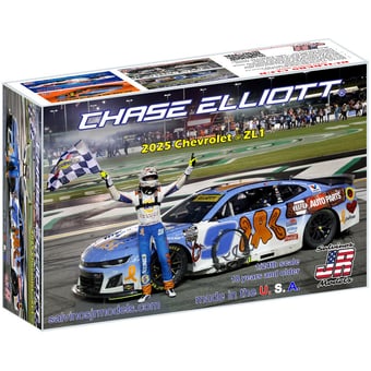 Salvinos JR Models  Chase Elliott 1:24 Model Car Kit