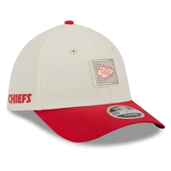 Men's New Era  Cream/Red Kansas City Chiefs 2026 NFL Training Camp 39THIRTY Flex Hat