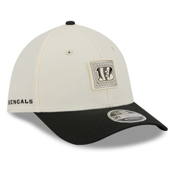 Men's New Era  Cream/Black Cincinnati Bengals 2026 NFL Training Camp 39THIRTY Flex Hat