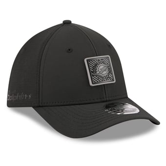 Men's New Era Black Miami Dolphins 2026 NFL Training Camp 39THIRTY Flex Hat