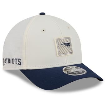 Youth New Era Cream/Navy New England Patriots 2026 Training Camp 9FORTY M-Crown Adjustable Hat