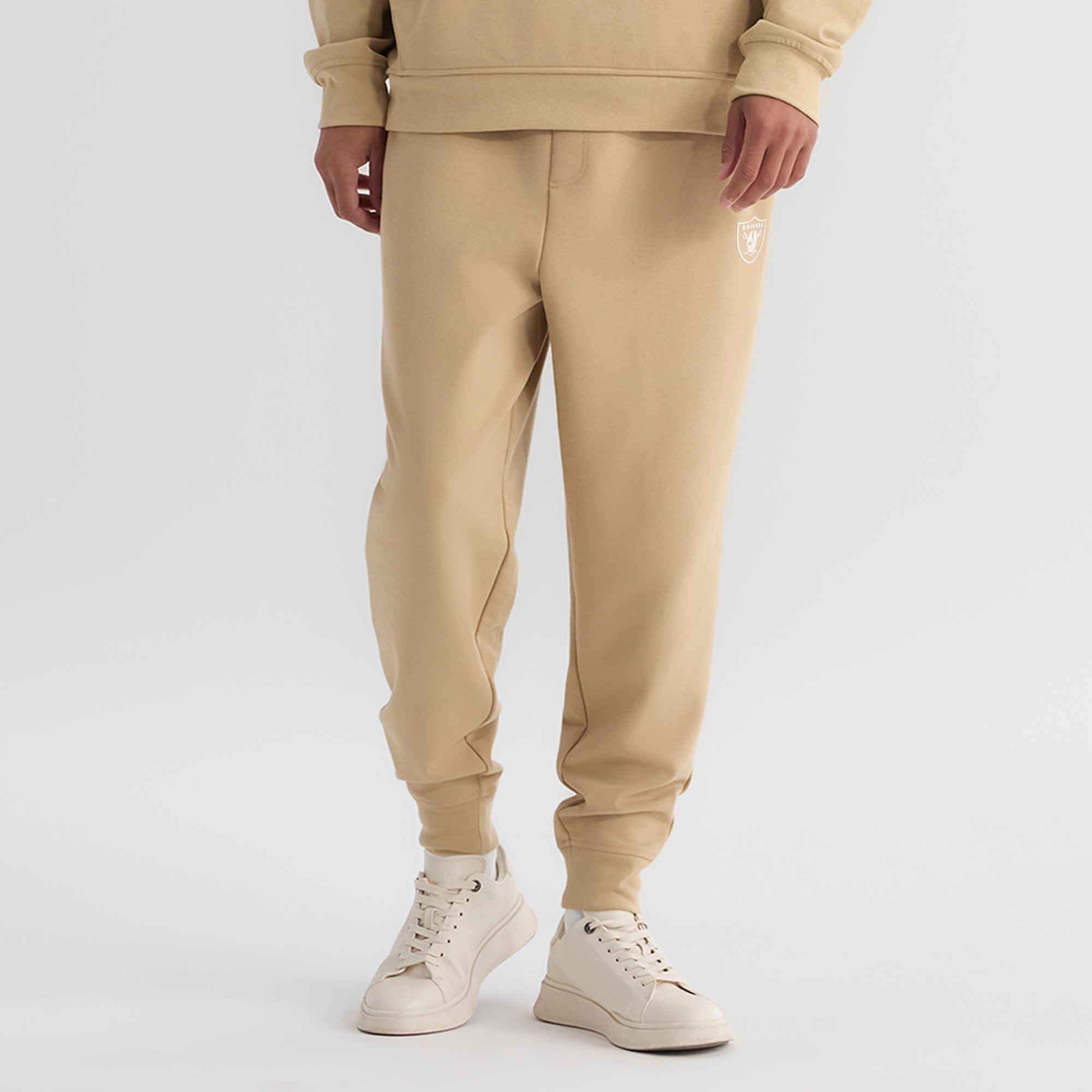Men's Fanatics Tan Las Vegas Raiders Clutch Fleece Tri-Blend Joggers