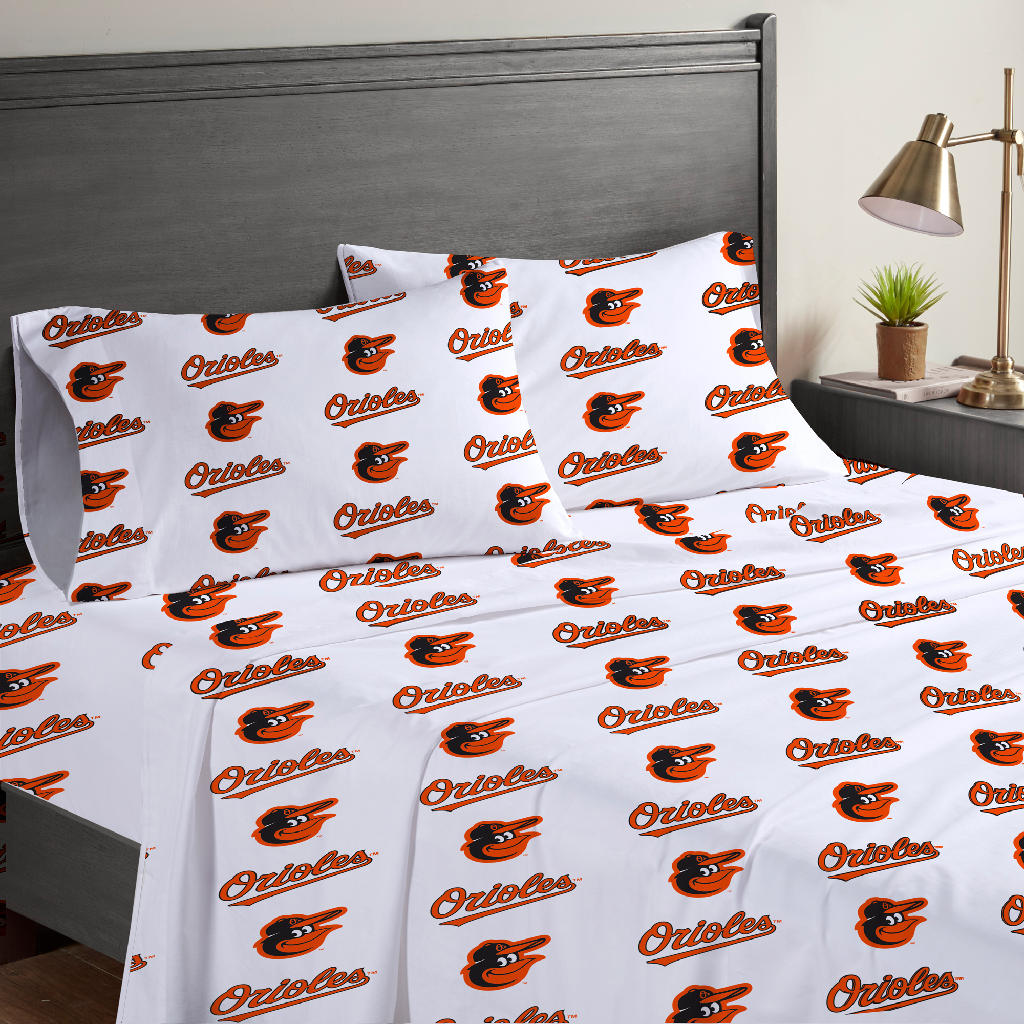 Pegasus  Baltimore Orioles Four-Piece Full Sheet Set