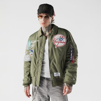 Men's New Era x Alpha Industries Green New York Yankees MA-1 Full-Zip Bomber Jacket