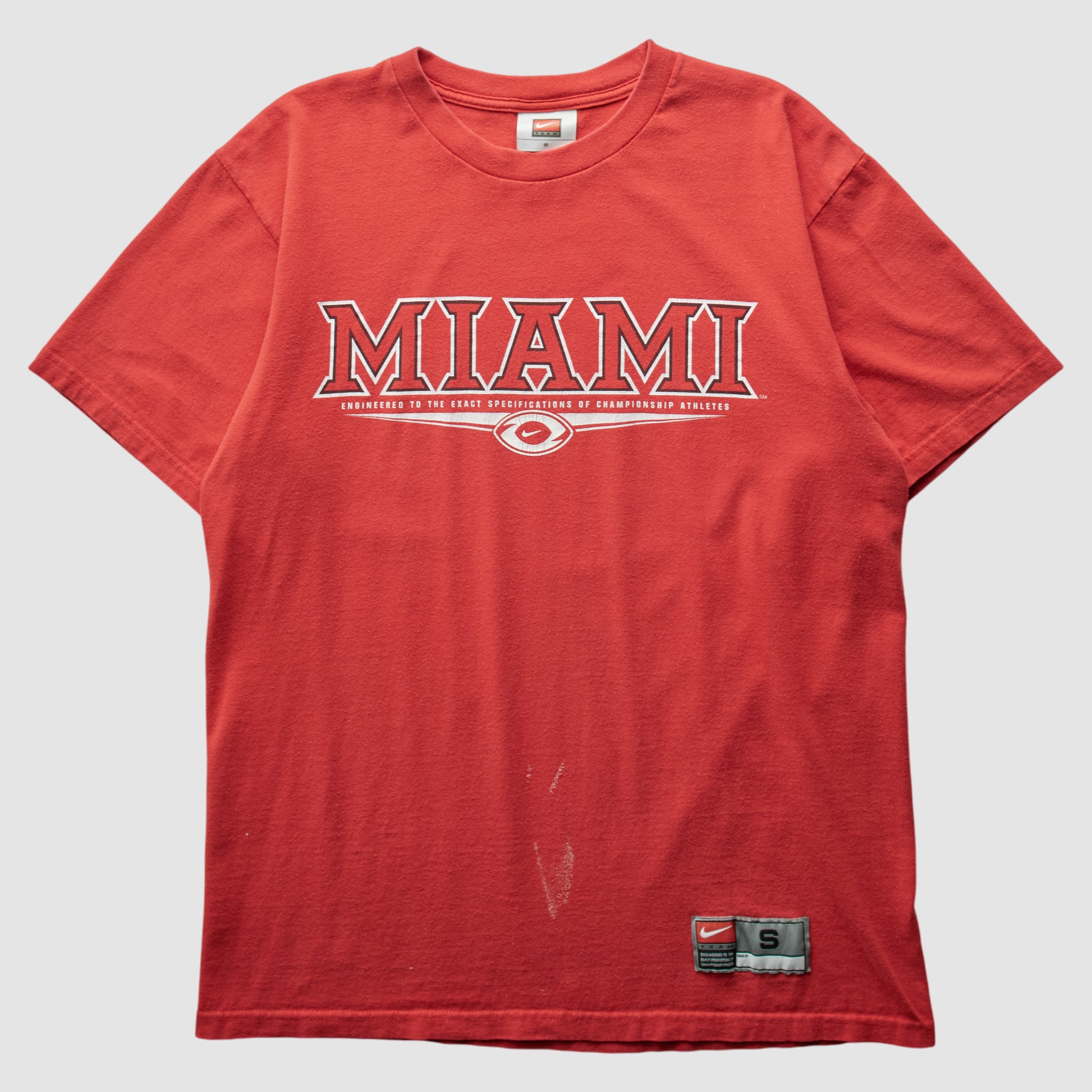 Miami University RedHawks Nike 2000s T-shirt - Red - S by Fanatics Real Vintage