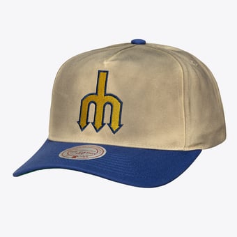Men's Mitchell & Ness  Cream Seattle Mariners Retro Roots Deadstock Cooperstown Snapback Hat