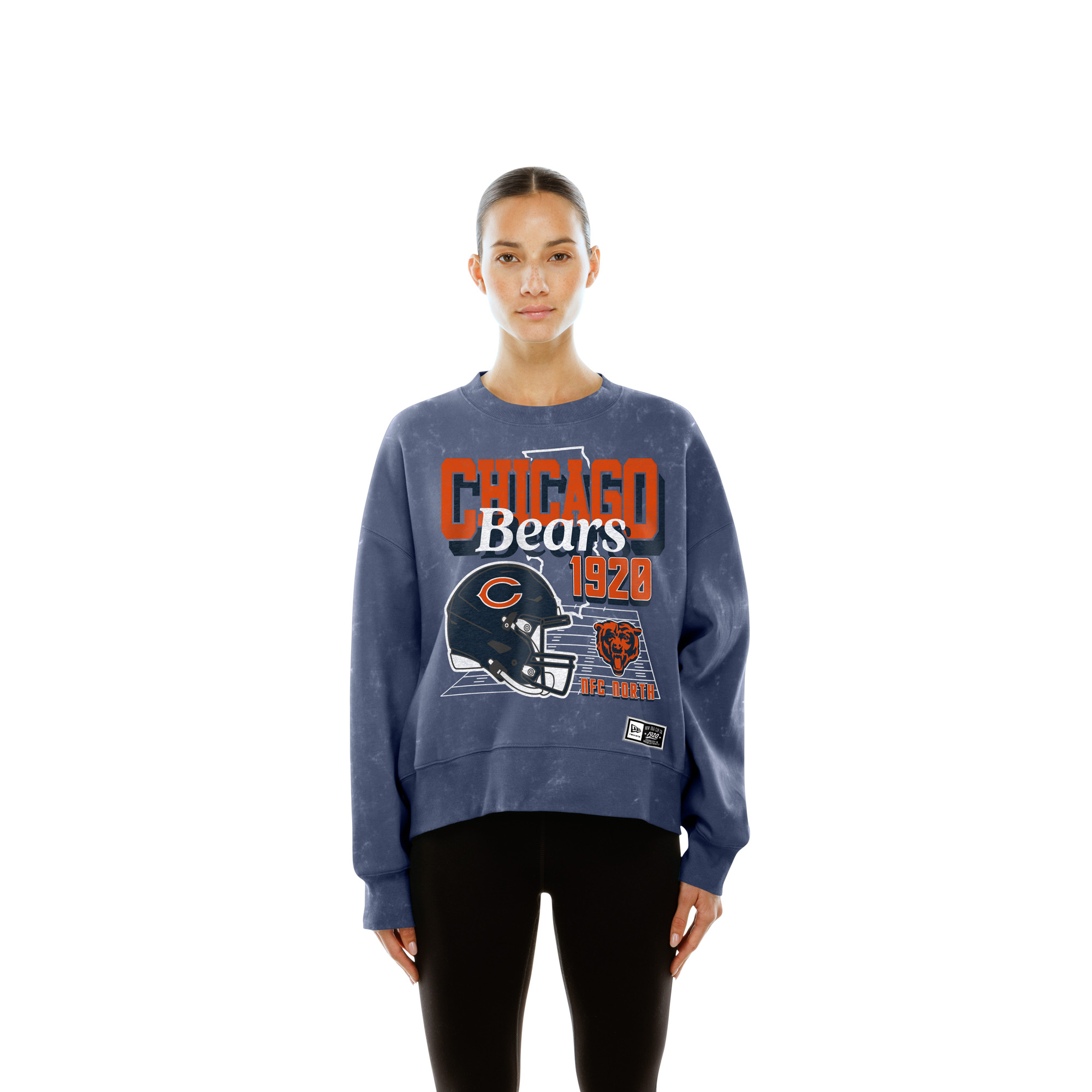 New Era Women's Navy Chicago Bears Throwback Mineral Wash Boxy Fleece Crewneck Sweatshirt - Navy