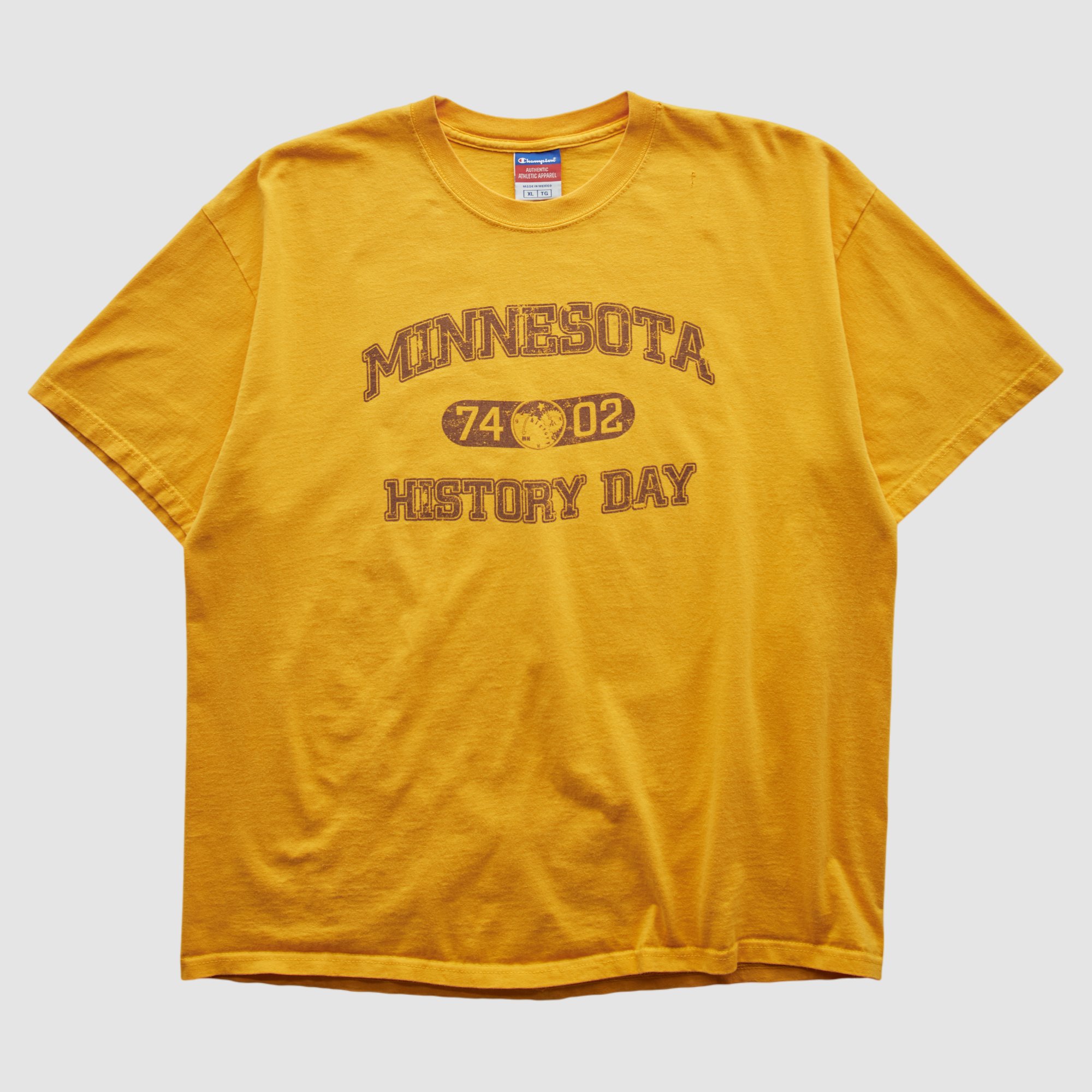 Minnesota Golden Gophers Champion 2000s T-shirt - Yellow - L by Fanatics Real Vintage