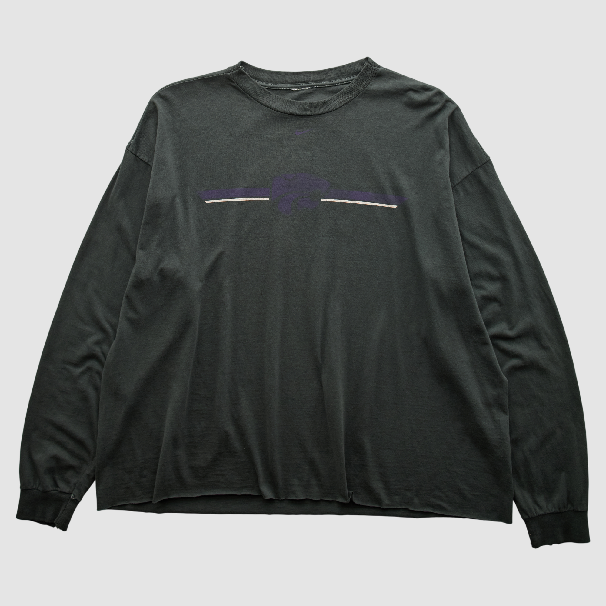 Kansas State Wildcats 2000s Long Sleeve T-shirt – Charcoal – L by Fanatics Real Vintage Kansas State Wildcats 2000s Long Sleeve T-shirt – Charcoal – L by Fanatics Real Vintage