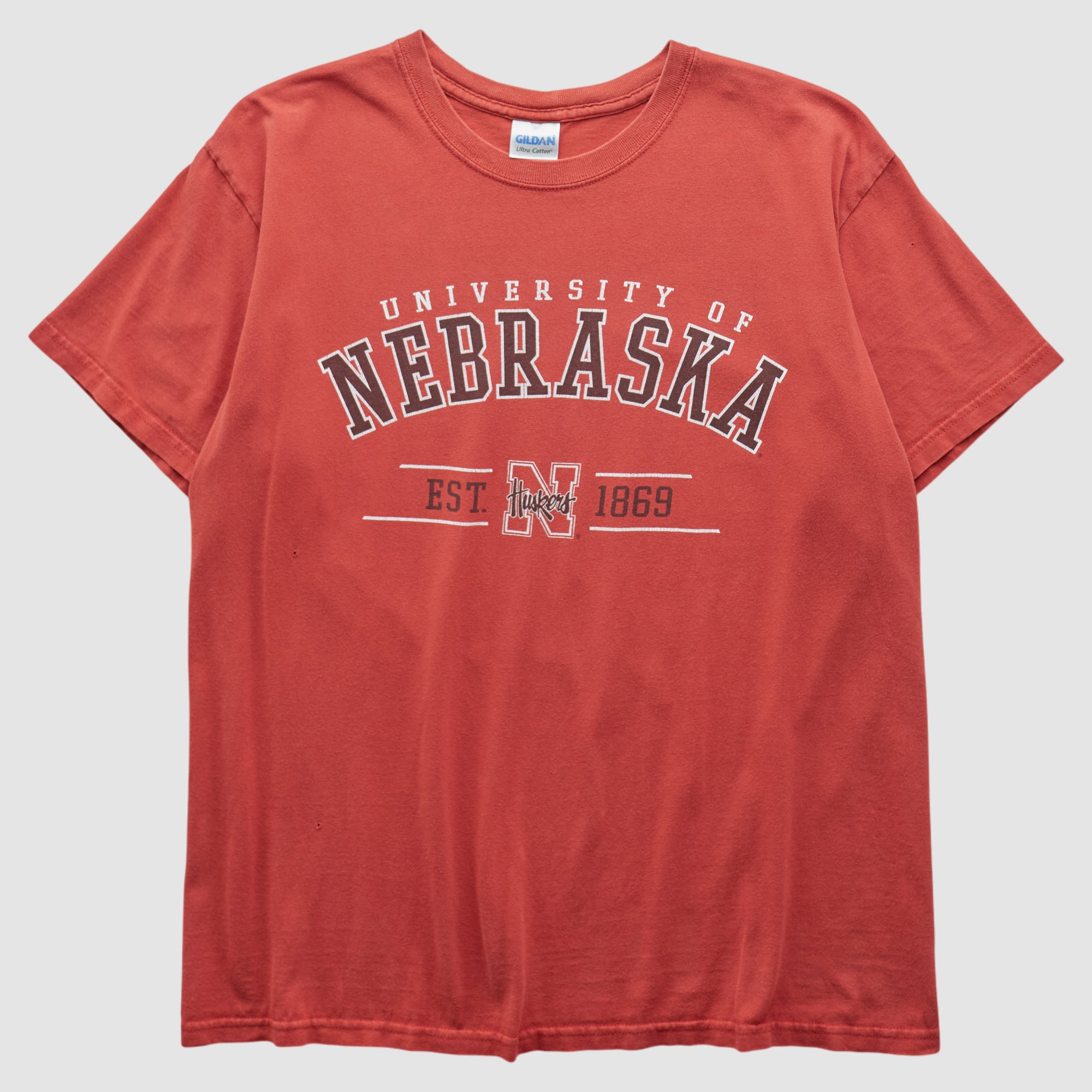 Nebraska Huskers Gildan 2000s T-shirt - Red - S by Fanatics Real Vintage