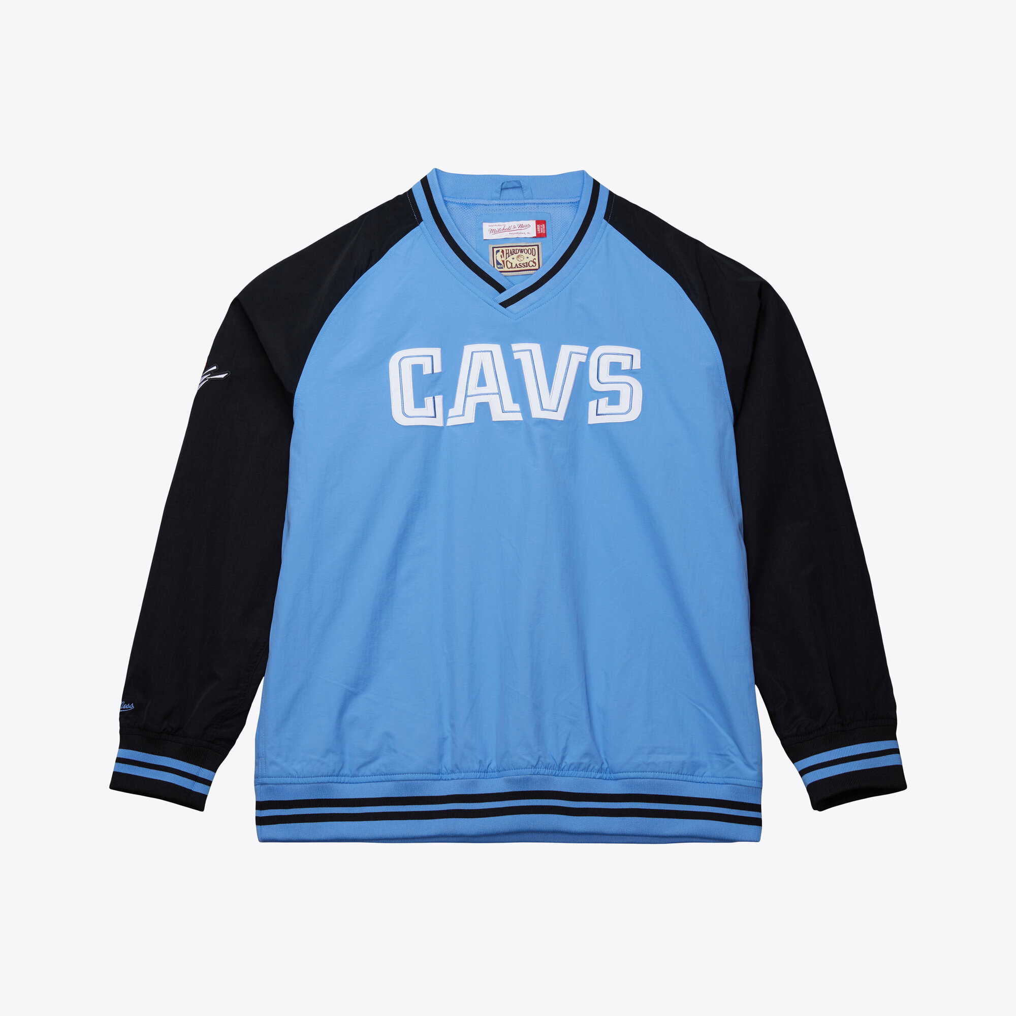 Mitchell & Ness Men's Light Blue Cleveland Cavaliers Classic V-Neck Raglan Pullover - Light Blue