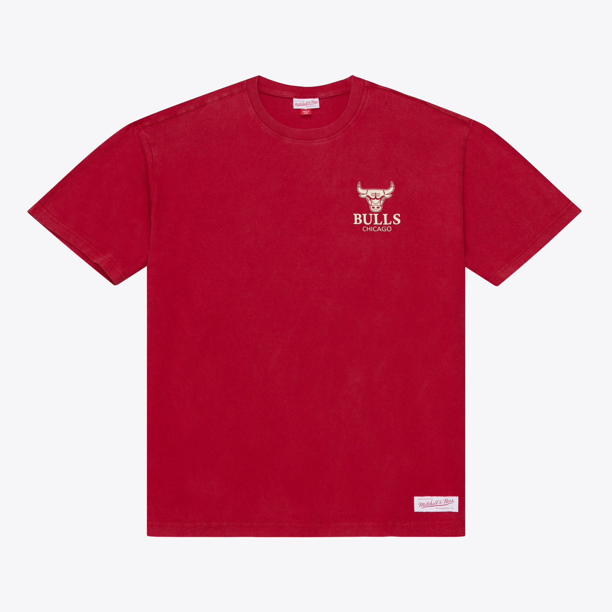Mitchell & Ness Men's Red Chicago Bulls Core Essentials T-Shirt - Red