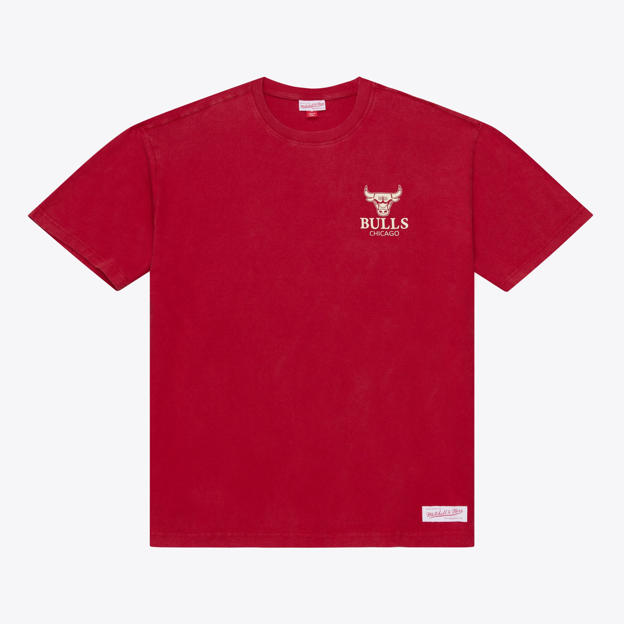 Men's Mitchell & Ness  Red Chicago Bulls Core Essentials T-Shirt