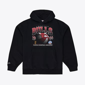 Men's Mitchell & Ness  Black Chicago Bulls Street Graphics Hoodie