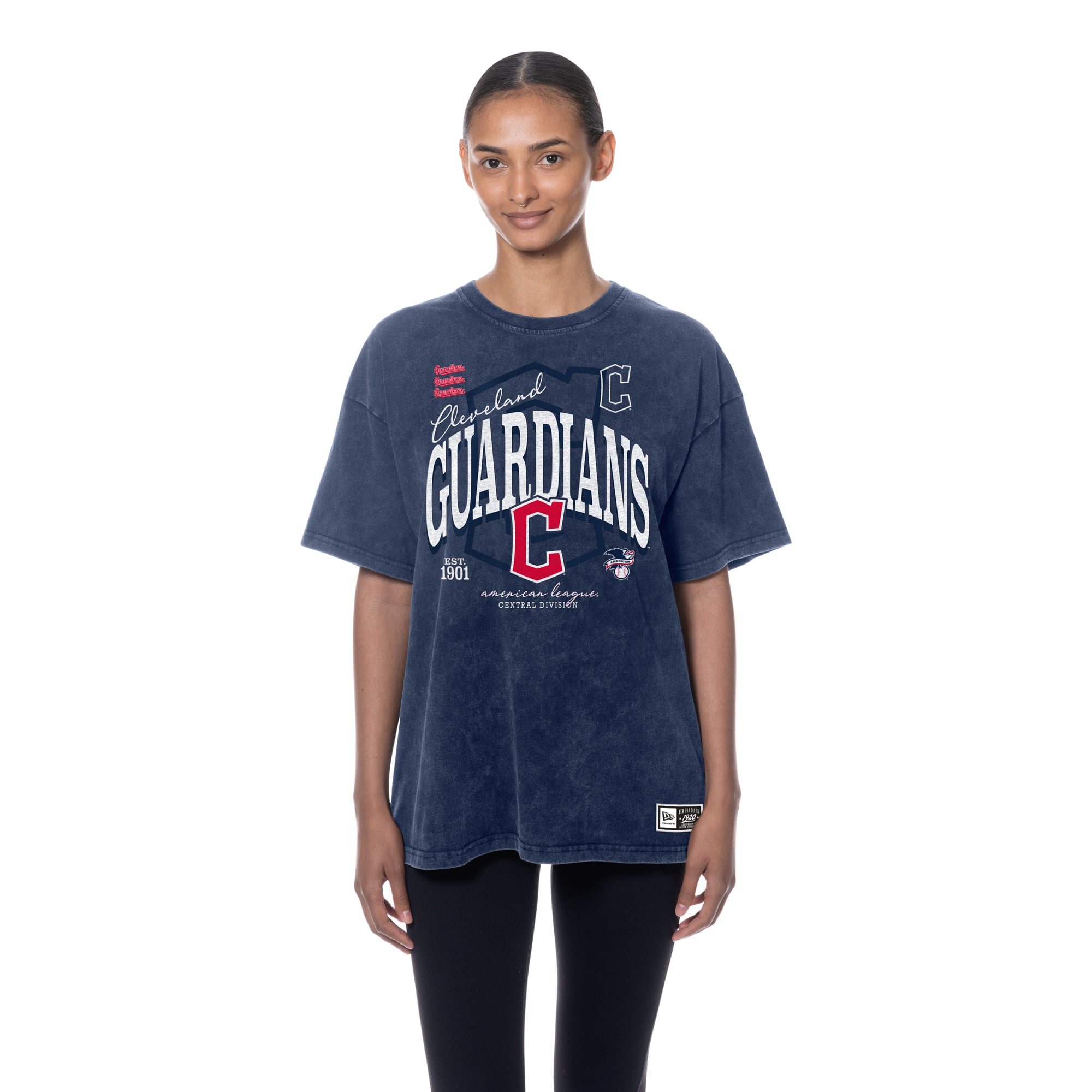 Women's New Era Navy Cleveland Guardians Throwback Mineral Wash Boyfriend T-Shirt