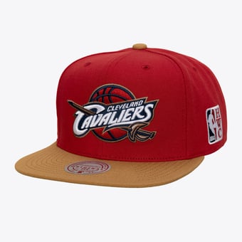 Men's Mitchell & Ness  Red Cleveland Cavaliers Hardwood Classics Legendary Home Snapback Hat