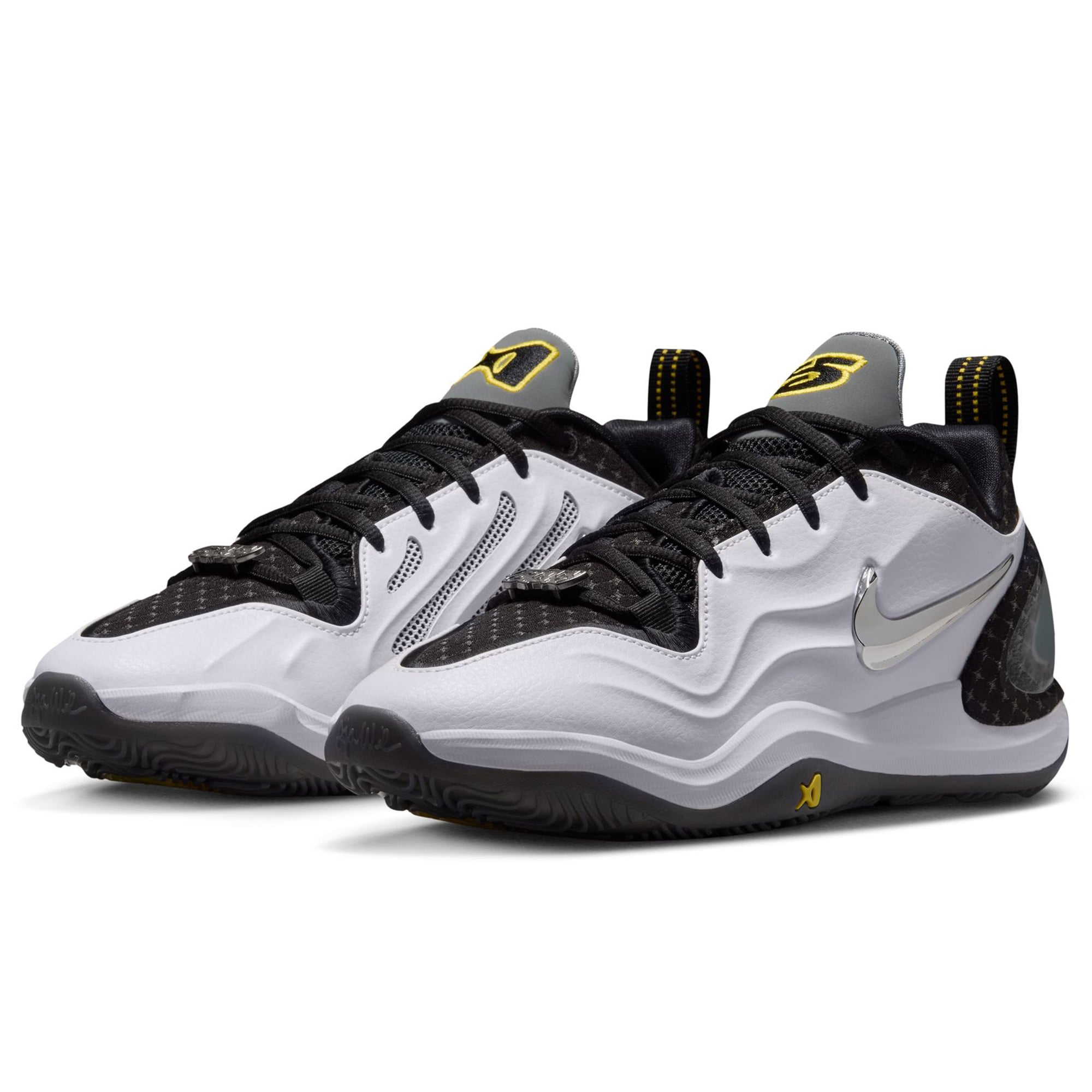 Women's Nike  Gray A'Two "Dawn Staley" Basketball Shoes