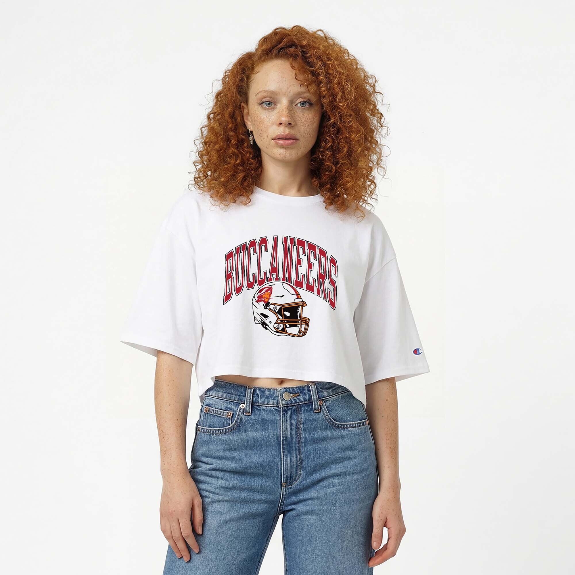 Champion Women's White Tampa Bay Buccaneers Boyfriend Cropped T-Shirt - White