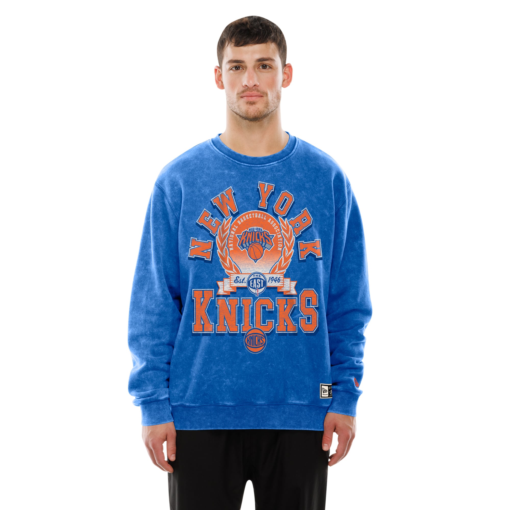 Men's New Era  Blue New York Knicks  Mineral Wash Crew Sweatshirt