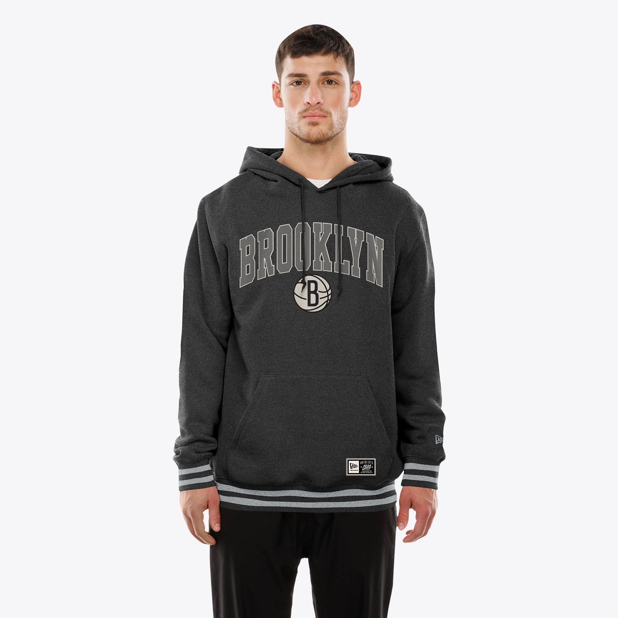 Men's New Era  Black Brooklyn Nets Throwback Applique Logo Hoodie