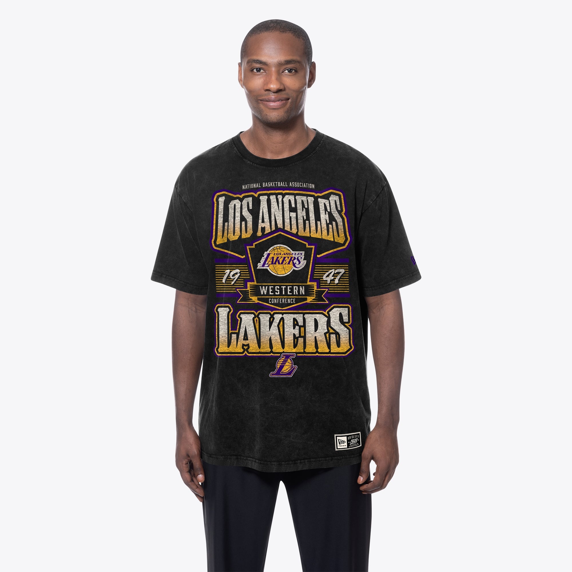 Men's New Era Black Los Angeles Lakers Mineral Wash Graphic T-Shirt