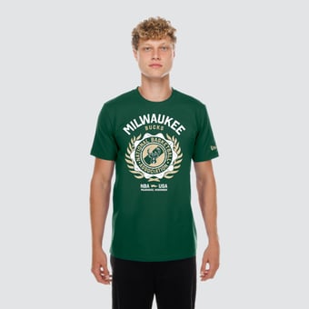 Men's New Era  Hunter Green Milwaukee Bucks Laurel Crest Flocking T-Shirt