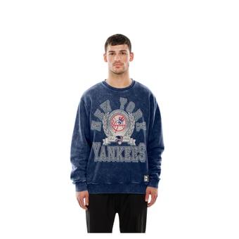 Men's New Era  Navy New York Yankees Mineral Washed Crewneck Sweatshirt
