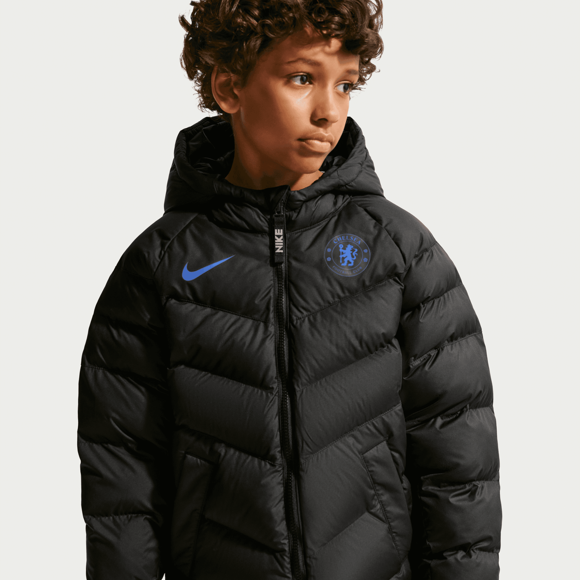 Chelsea Nike Kapuzen-Daunenjacke – Schwarz – Kinder