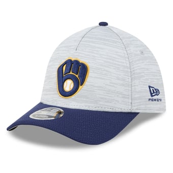 Men's New Era  Gray/Navy Milwaukee Brewers Tech 39THIRTY A-Frame Flex Hat