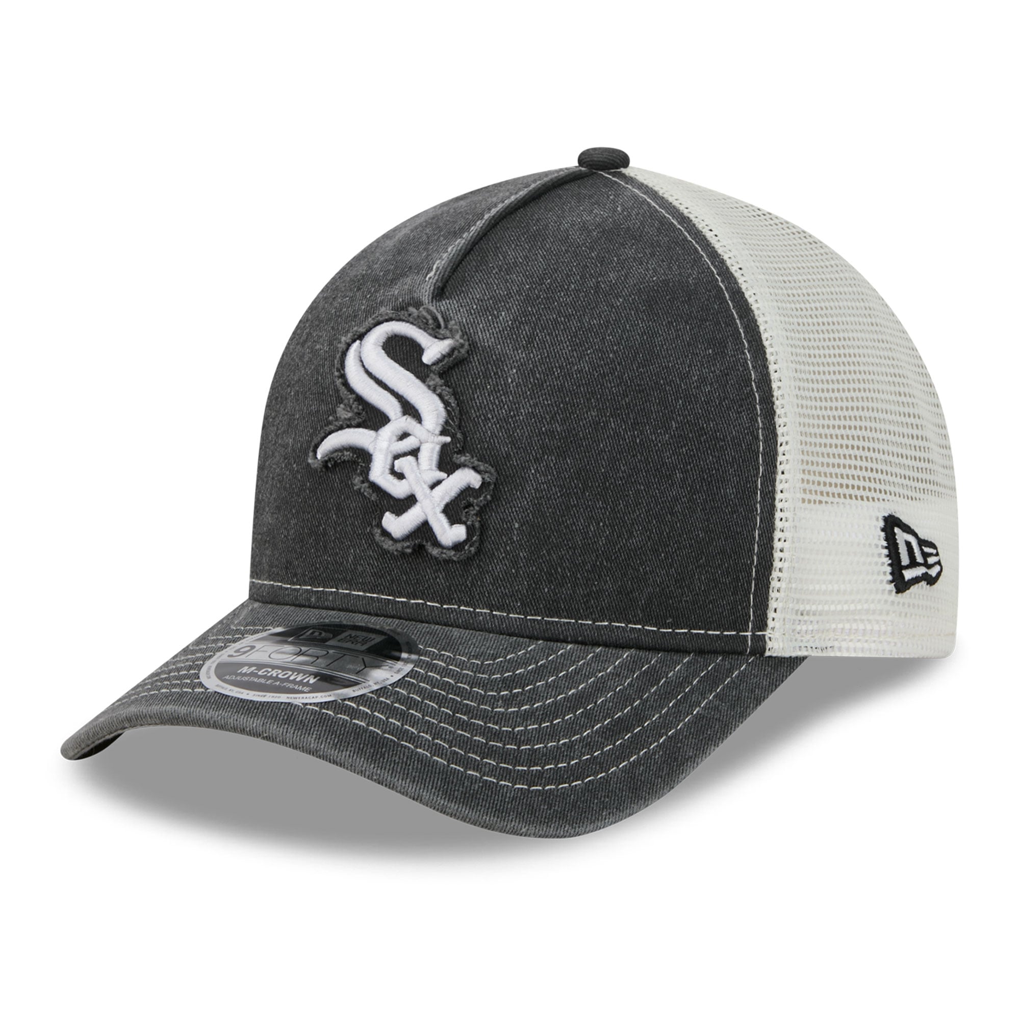 Men's New Era  Black Chicago White Sox Fan 9FORTY A-Frame Trucker Adjustable Hat
