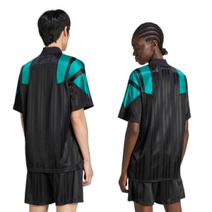 Maillot EQT Liverpool FC, vue 4