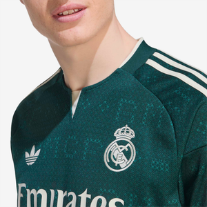 Maillot Extérieur Real Madrid 2026/27, vue 5