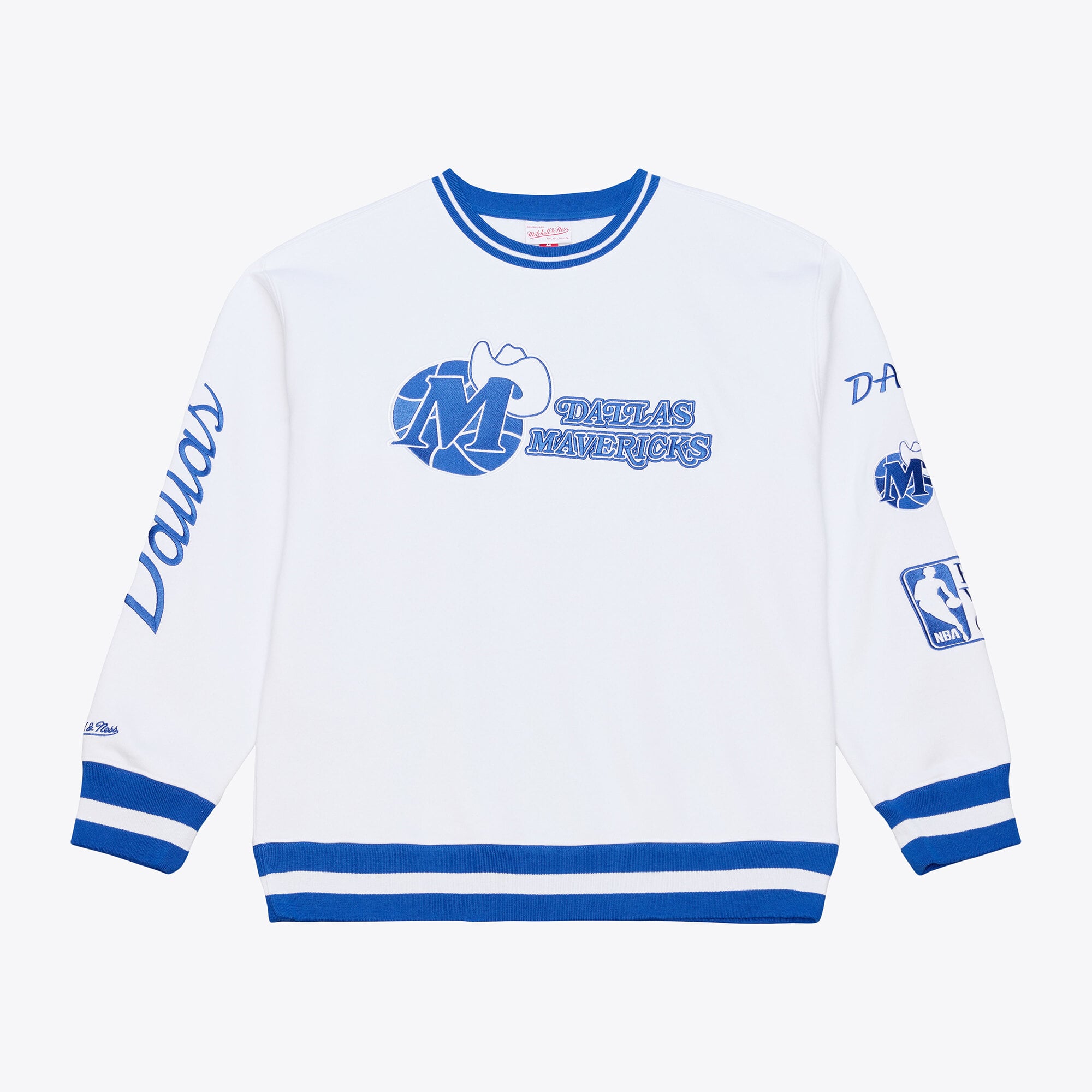 Men's Mitchell & Ness  White Dallas Mavericks Arctic Fleece Sweatshirt