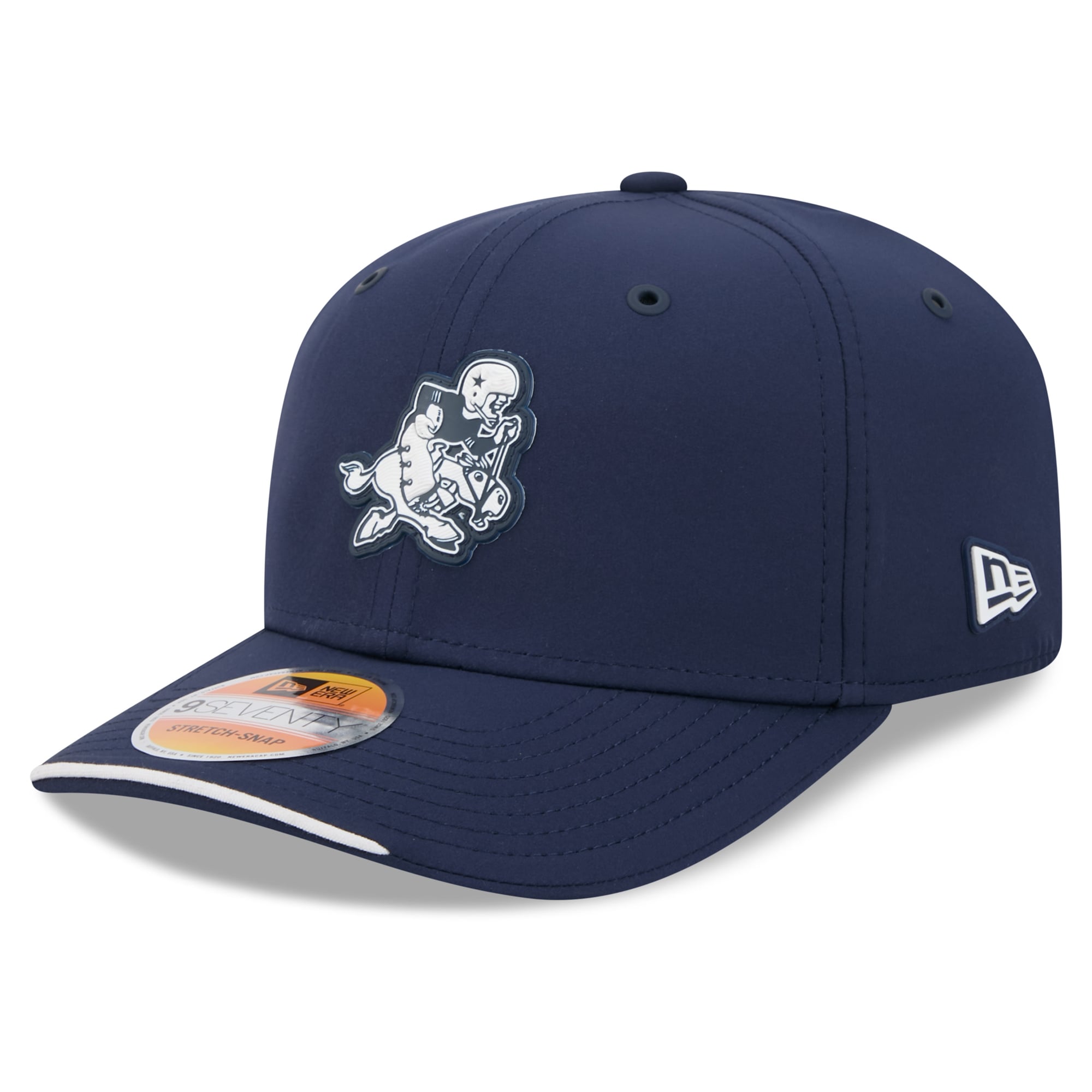 Men's New Era Navy Dallas Cowboys 2026 Sideline Throwback 9SEVENTY Adjustable Hat