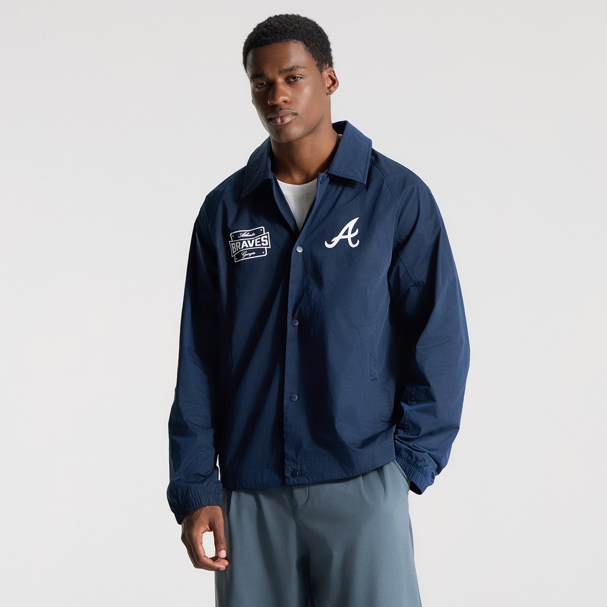 Men's lululemon True Navy Atlanta Braves Raglan Coaches Jacket