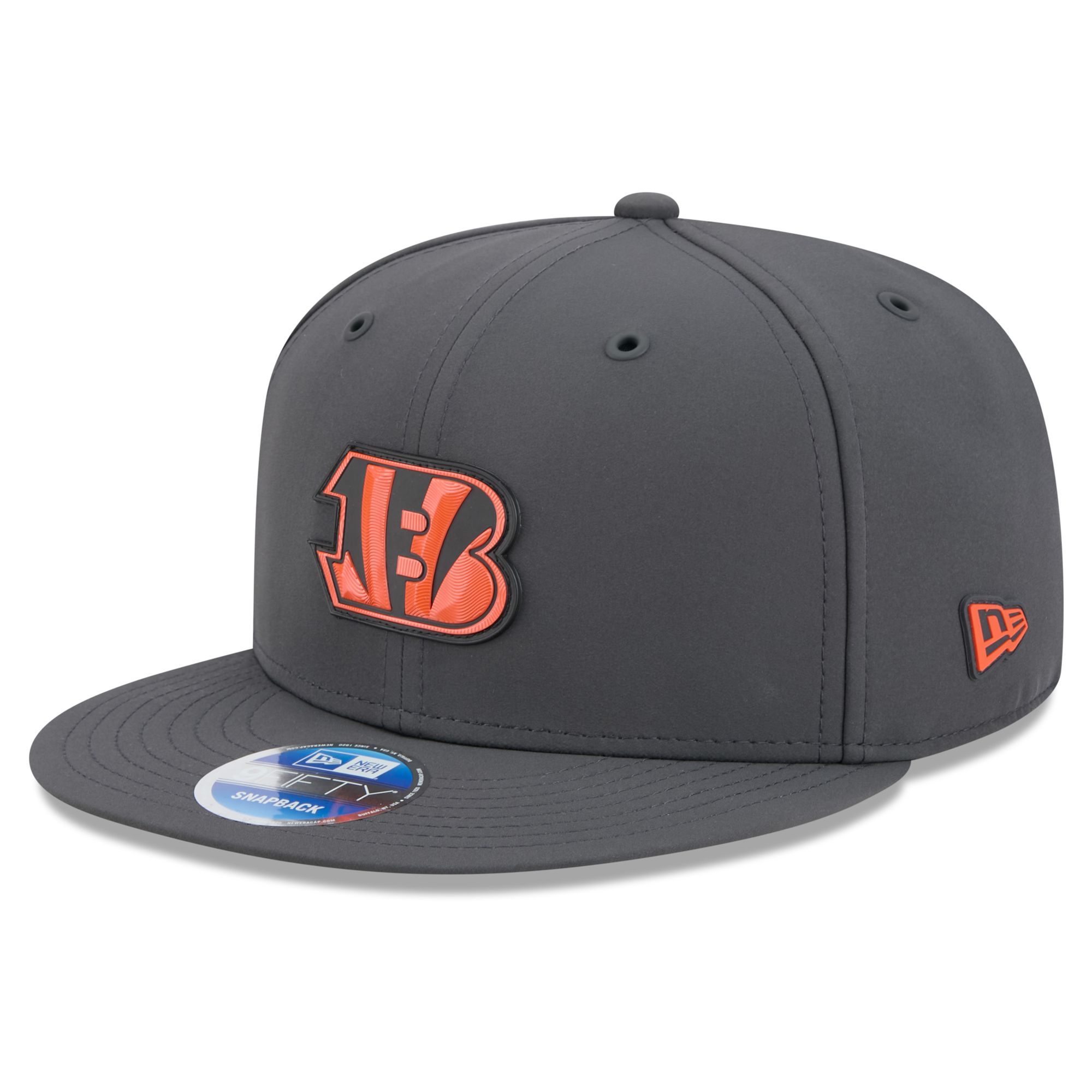 Men's New Era Charcoal Cincinnati Bengals 2026 Sideline Cold Weather  9FIFTY Snapback Hat