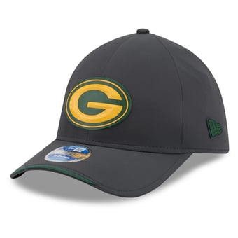 Men's New Era Charcoal Green Bay Packers 2026 Sideline Cold Weather  39THIRTY M-Crown Stretch Hat