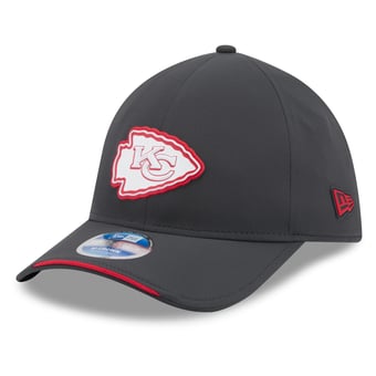 Men's New Era Charcoal Kansas City Chiefs 2026 Sideline Cold Weather  39THIRTY M-Crown Stretch Hat