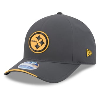 Men's New Era Charcoal Pittsburgh Steelers 2026 Sideline Cold Weather  9FORTY M-Crown Adjustable Hat