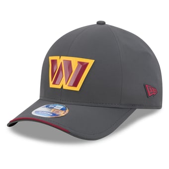 Men's New Era Charcoal Washington Commanders 2026 Sideline Cold Weather  9FORTY M-Crown Adjustable Hat